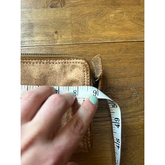 Tano Gold Leather Folding Wallet Zip Around Phone Compartment Super Soft - Picture 9 of 10